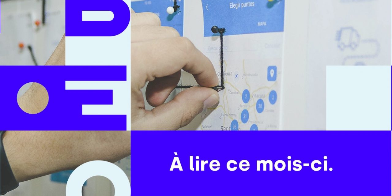 Bannière avec le nom de Libéo et une main qui met des punaises sur des feuilles accrochées au mur
