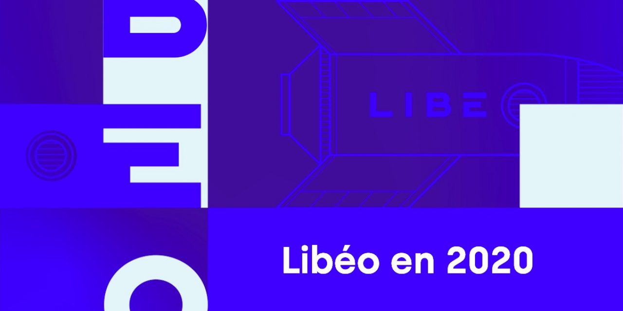 Titre de l'article sur fond bleu